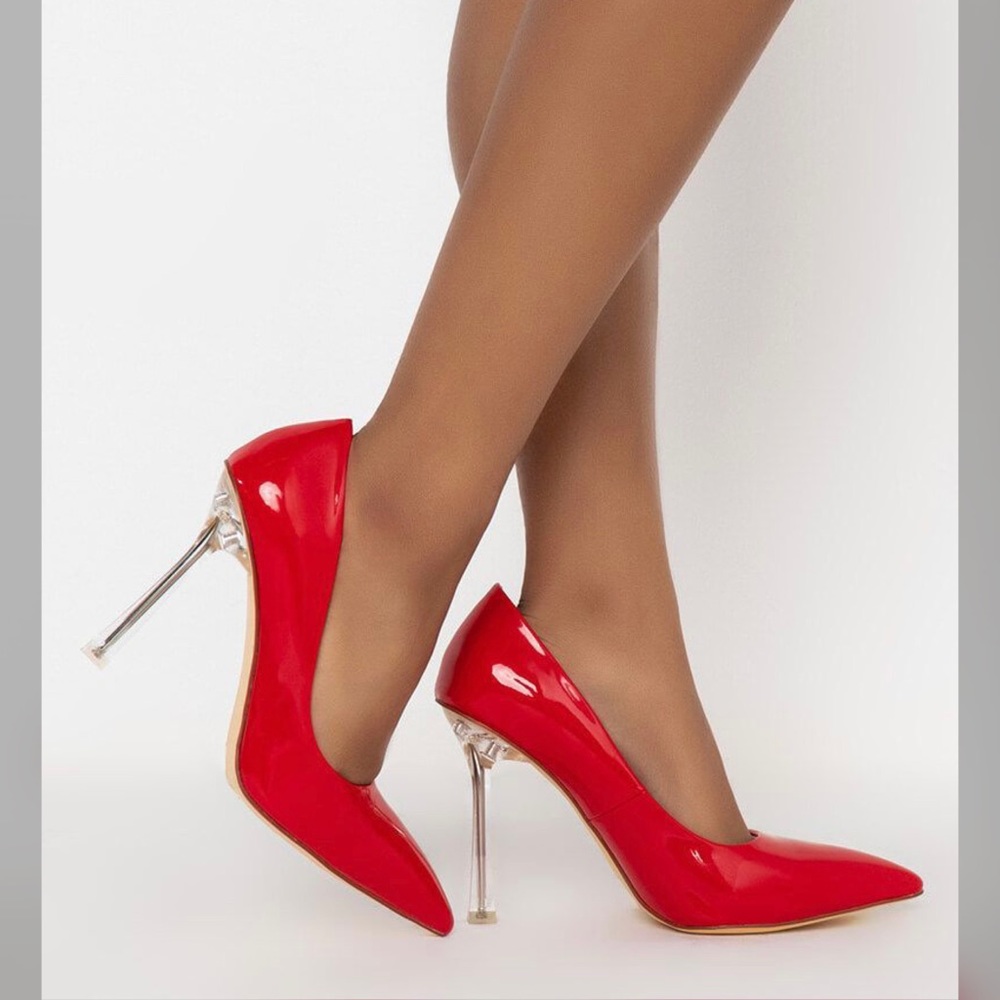 Sexy Red Hot Pumps